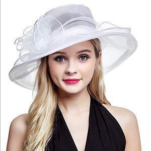 White Derby/ wedding/ tea party hat